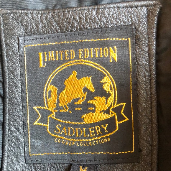 Leather and Genuine Fur Black Vest - Picture 3 of 6